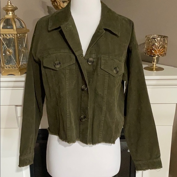 Forever 21 Jackets & Blazers - Forever 21 Olive Frayed Cropped Corduroy Jacket